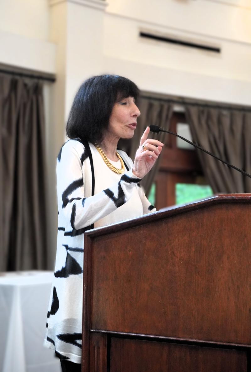 Susan Robbins